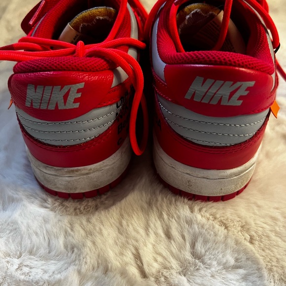Nike 2019
Off-White x Dunk Low 'University Red' - Picture 10 of 10